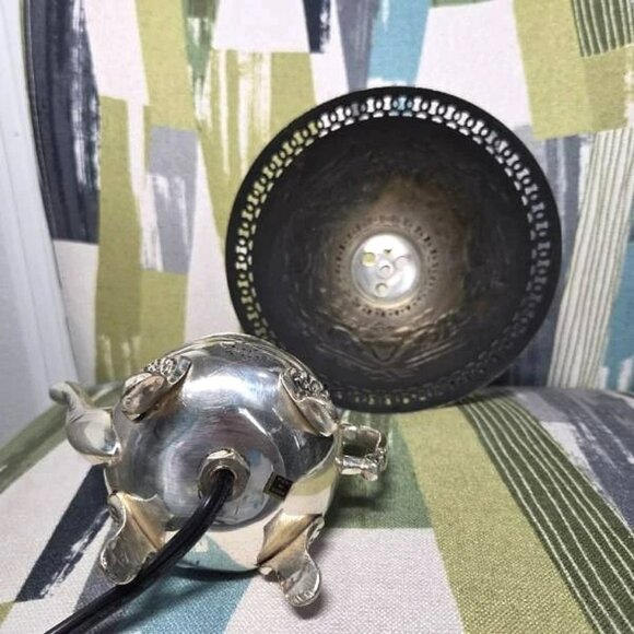 Vtg Rococo Style Silver Plated Metal Tea Pot Table Lamp Light With Ornate Shade - Picture 7 of 15